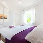 Apartment Serenity